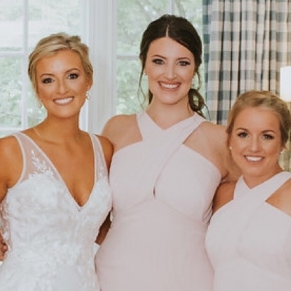 Meet your Posher, Julia - Picture 2 of 4